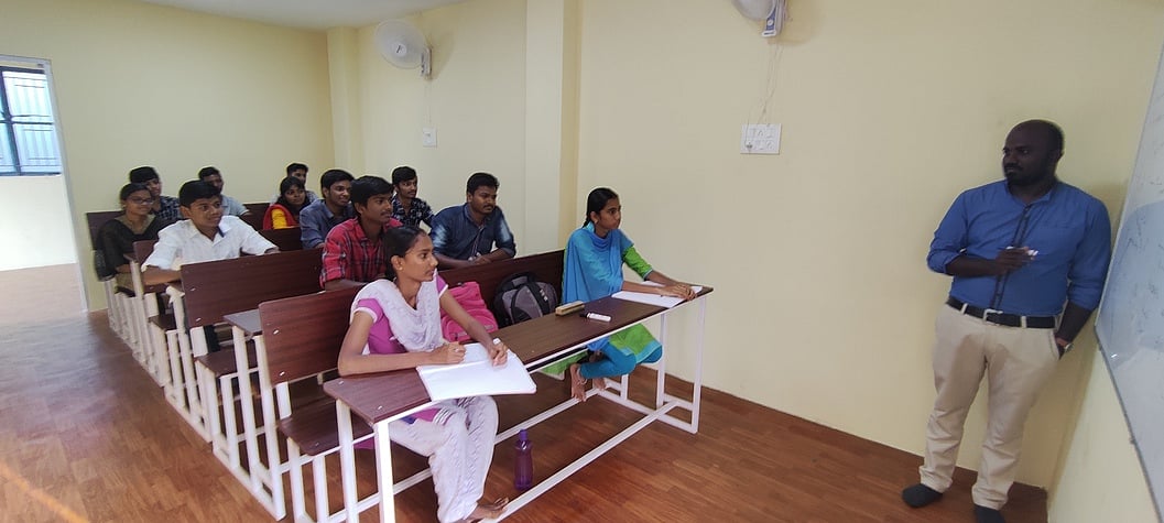 கடிவாளம்தான் உடனடித் தீர்வு