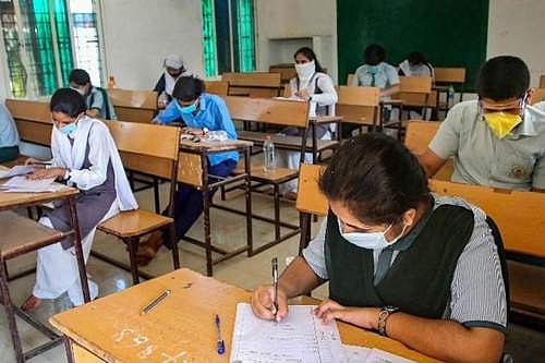 பொதுத்தோ்வுக்கு தயாராகுங்கள்!