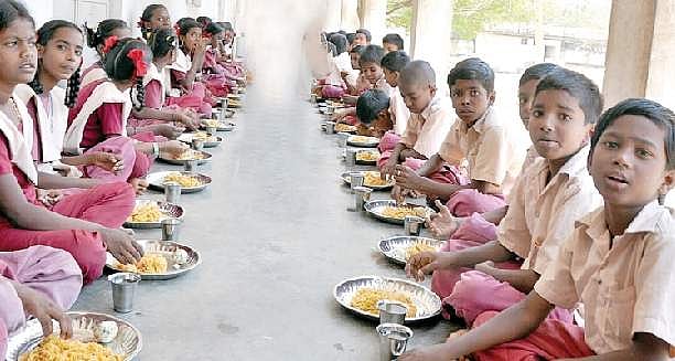 தடுமாற்றத்தில் சத்துணவுத் திட்டம்!