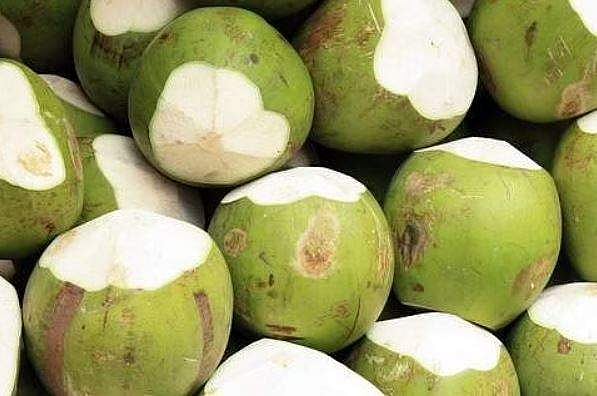 இளநீர் ஸ்பெஷல்..