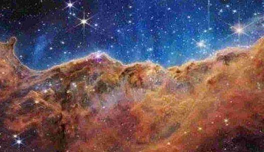 பிரபஞ்ச ரகசியம் சொல்லும் படங்கள்!