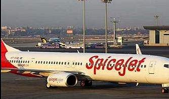 நண்பர்களுக்காக ஸ்பைஸ்ஜெட் விமானத்துக்கு வெடிகுண்டு மிரட்டல் விடுத்தவர் கைது