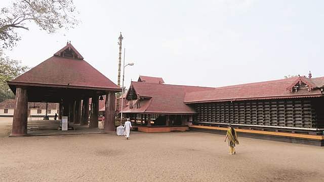 துயர் துடைக்கும் துறவூர் நரசிம்மர்!