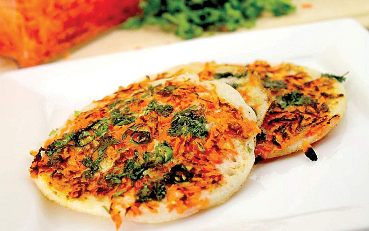 காரட் வெங்காய ஊத்தப்பம்