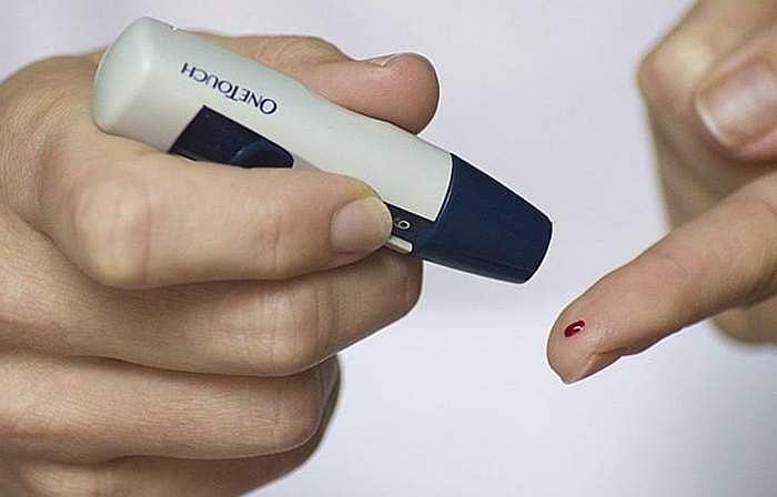 சுகம் தரும் சித்த மருத்துவம்: இரத்த சர்க்கரை அளவைக் குறைக்க உதவுமா ‘புற்றுநோய் மூலிகை’? 