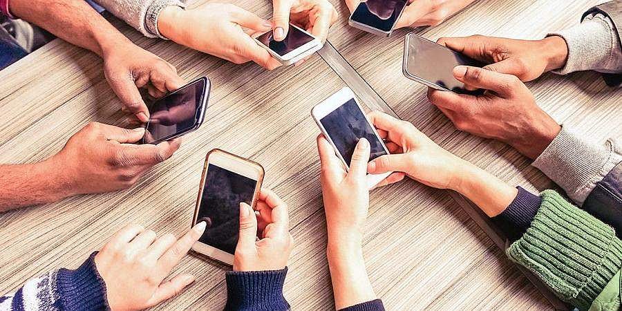 விலகியிருக்கப் பழகுவோம்!