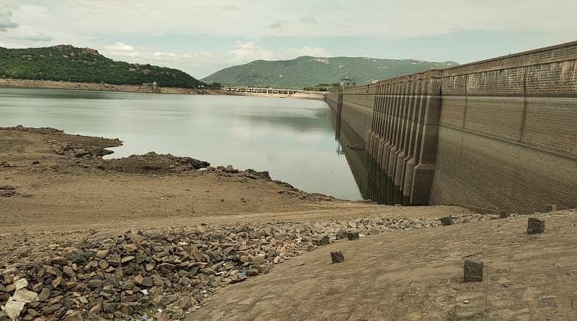 மேட்டூர் அணை நீர்மட்டம் ஒரே நாளில் 1.63 அடி சரிவு!