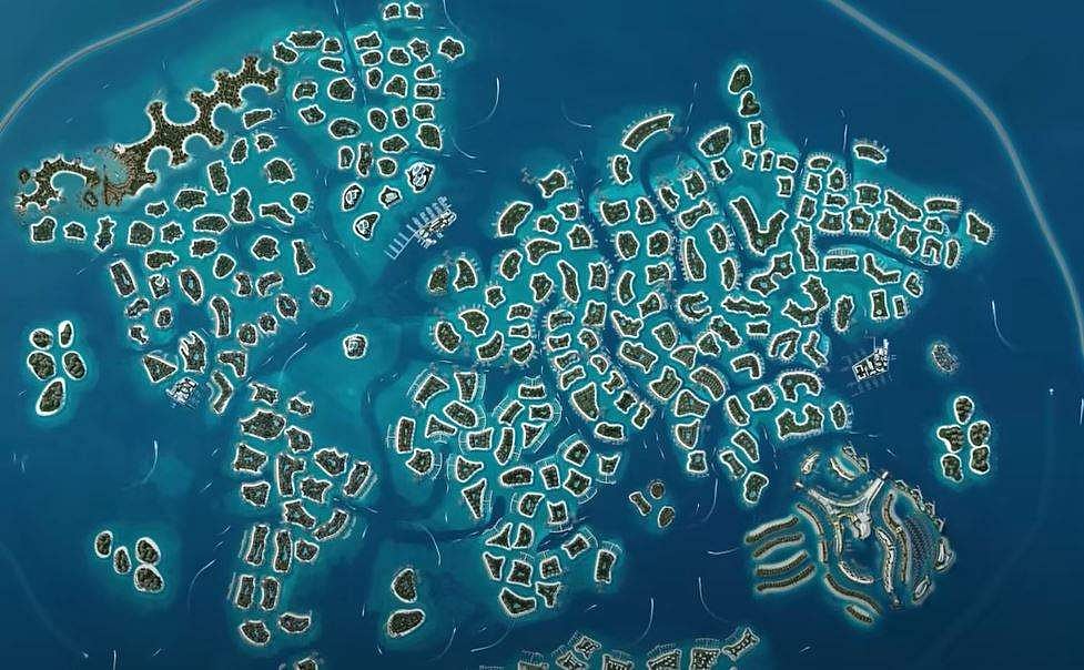 துபை அருகே கடலில் செயற்கையாக உருவாக்கப்படும் தீவுக் கூட்டம்! எண்ணற்ற கோடிகளில் விலை!