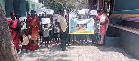 மாணவா்கள் சோ்க்கை விழிப்புணா்வுப் பேரணி