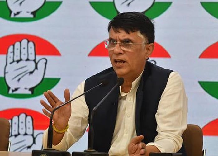 ராணுவத்தை கைவிட்டு கோழைத்தனமாக பின்வாங்கிய மோடி! பவன் கேரா