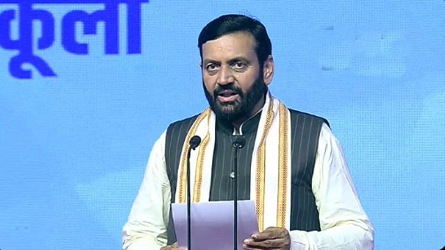 சிவபெருமானின் ஆசிகள் ஹரியாணாவை நிலையான வளா்ச்சியை நோக்கி வழிநடத்தும்:
முதல்வா் சைனி நம்பிக்கை!