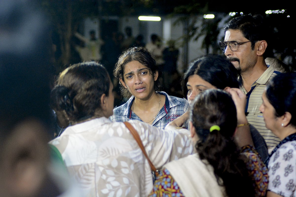 விட்டில் பூச்சிகள்...