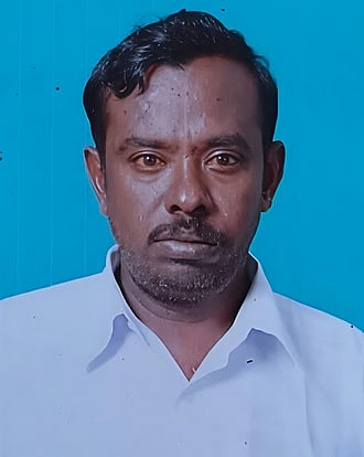 வெள்ளக்கோவில் அருகே
காா் மோதி விவசாயி உயிரிழப்பு