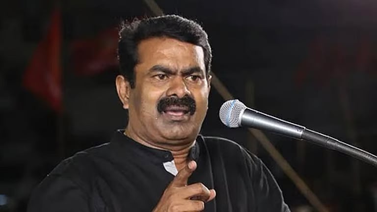 இலவசங்கள் வளா்ச்சிக்கு
எதிரானவை: சீமான்