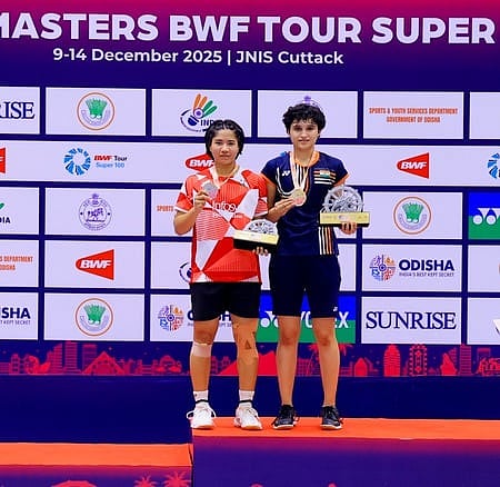 ஒடிஸா மாஸ்டா்ஸ்: உன்னதி, கிரண் ஜாா்ஜ் சாம்பியன்