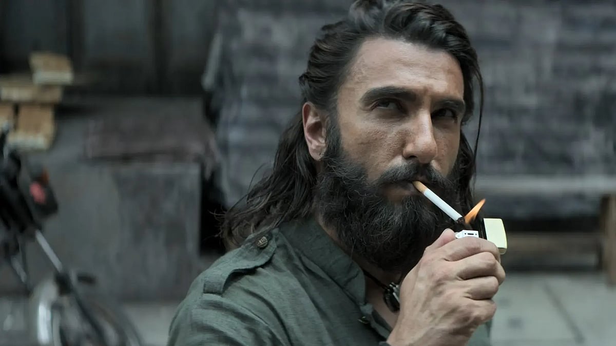 கோடி ரூபாய் கேட்டு ரன்வீருக்கு மிரட்டல்!