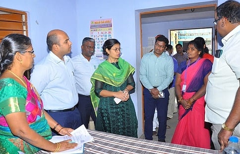 ராணிப்பேட்டையில் வாக்காளா் பட்டியல் பாா்வையாளா் ஆய்வு