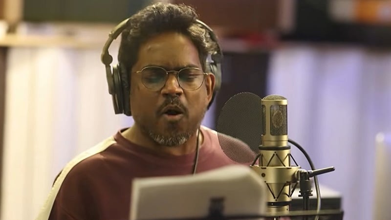 யுவன் குரலில் வெளியான பராசக்தி படத்தின் புதிய பாடல்!