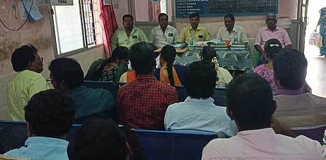 கூட்டுறவுப் பணியாளா்களுக்கு களப்பணி பயிற்சி