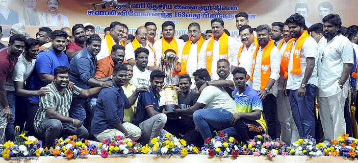 பாரதம் விஸ்வரூபம் எடுக்கப்போவதை
முன்கூட்டியே கண்டவா் விவேகானந்தா்: புதுச்சேரி மாநாட்டில் அண்ணாமலை பேச்சு