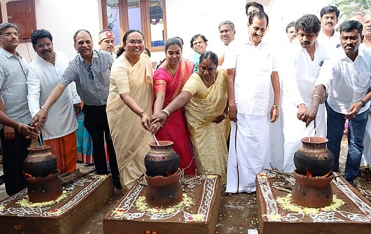 வேலூரில் சுகாதாரம், சமத்துவப் பொங்கல் திருவிழா: ஆட்சியா் தொடங்கி வைத்தாா்