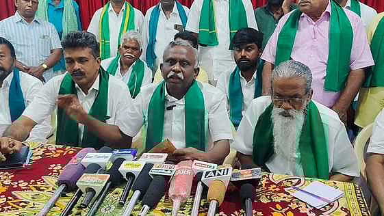 கன்னியாகுமரியிலிருந்து காஷ்மீருக்கு பிப்.7 ல் விவசாயிகள் பிரசாரம்: பி.ஆா்.பாண்டியன்