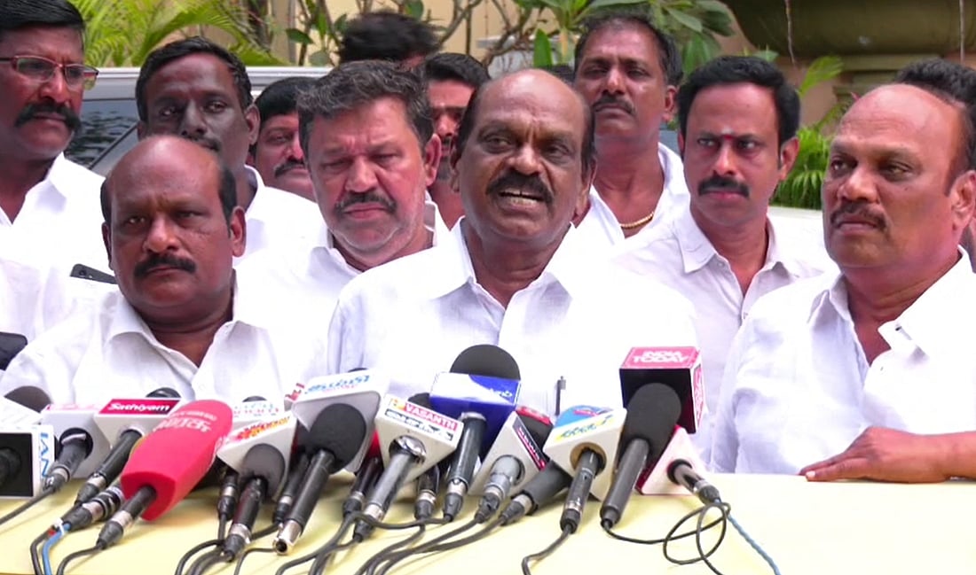 அதிமுக சர்வாதிகாரமாக செயல்படுகிறது: திமுகவில் இணைந்த வைத்திலிங்கம் பேட்டி!