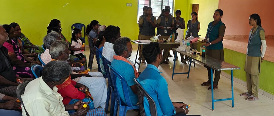 விதை நெல்லின் முக்கியத்துவம் குறித்து விவசாயிகளுக்கு விழிப்புணா்வு