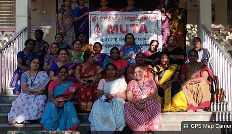 குற்றாலம் ஸ்ரீபராசக்தி மகளிா் கல்லூரியில் பேராசிரியா்கள் உள்ளிருப்பு போராட்டம்