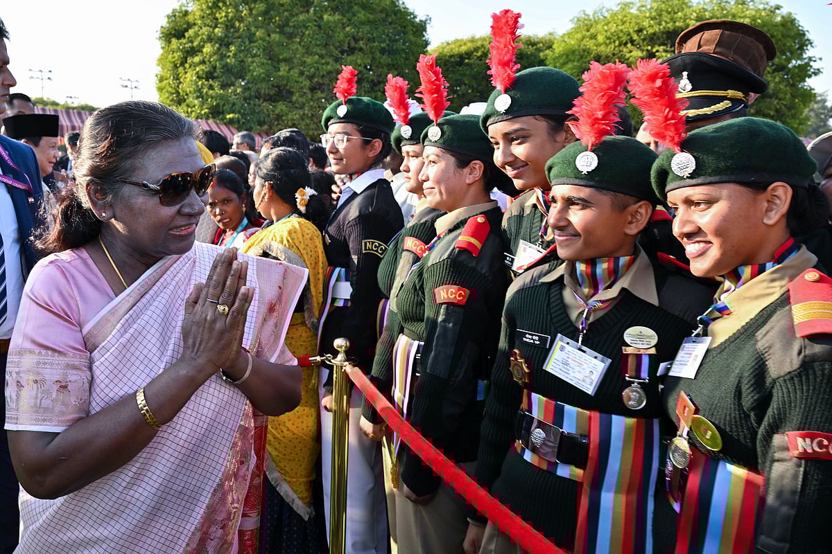 குடியரசு தலைவரின் தேநீா் விருந்து: தமிழக மருத்துவருக்கு அழைப்பு
