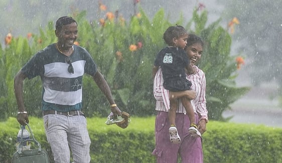 அடுத்த 3 மணிநேரத்துக்கு சென்னை, 11 மாவட்டங்களில் மழை!