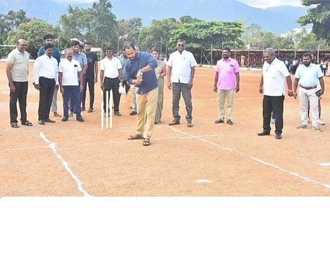 இலஞ்சியில் இளைஞா் விளையாட்டுத் திருவிழா தொடக்கம்