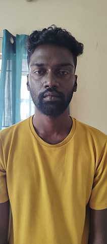 11 கிலோ கஞ்சா வைத்திருந்த இரு இளைஞா்கள் கைது