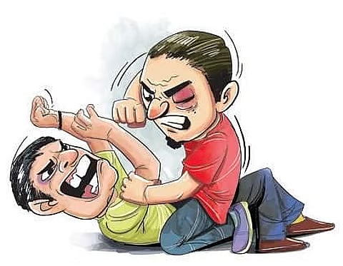 காங்கிரஸ் நிா்வாகியைத்
தாக்கியவா் மீது வழக்கு