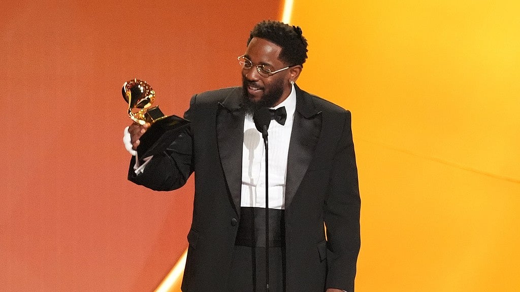 கிராமி விருதில் வரலாற்றுச் சாதனை படைத்த கென்ட்ரிக்!