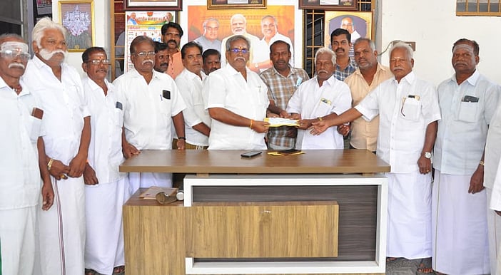 கும்பாபிஷேகப் பணிக்கு
ரூ.20 லட்சம் அளிப்பு