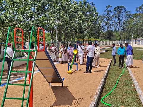 வால்பாறையில் சிறுவா் பூங்கா திறப்பு