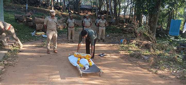 வனத் துறை மோப்ப நாய் உயிரிழப்பு