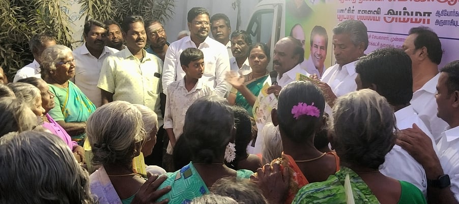 அதிமுக தெருமுனை பிரசார கூட்டம்