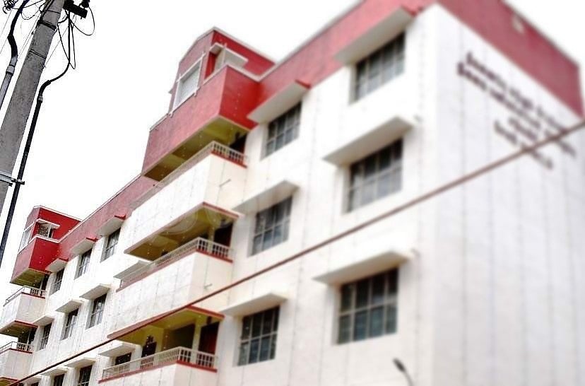 தீயணைப்பு வீரா்களுக்கு குடியிருப்புகள்