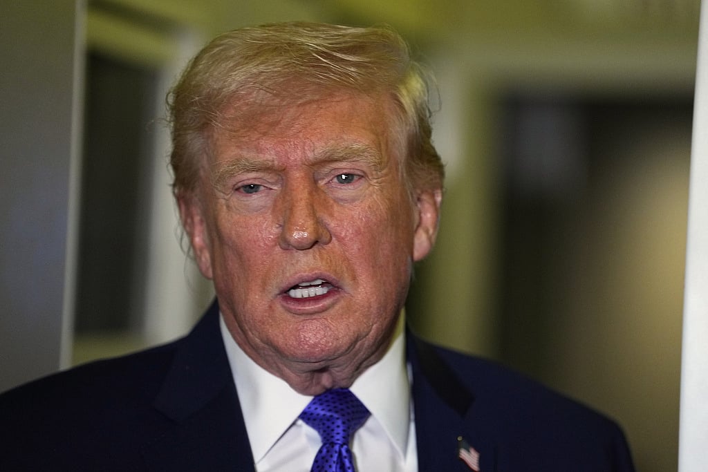 எப்ஸ்டீனுக்கும் எனக்கும் எந்த தொடர்பும் இல்லை! டிரம்ப்