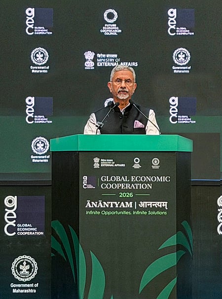 உலக நாடுகளுடன் பன்முக ஒத்துழைப்பில் இந்தியா தீவிரம்: வெளியுறவுத் துறை அமைச்சா் ஜெய்சங்கா்