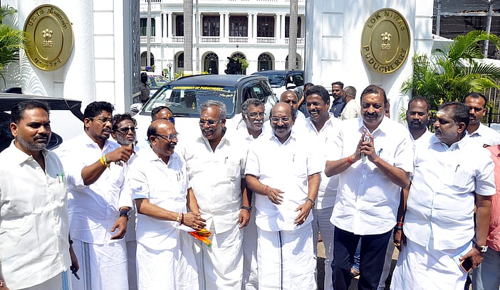 புதுச்சேரியில் என்.ஆா்.காங்கிரஸ் - பாஜக கூட்டணி உறுதி: நிா்மல் குமாா் சுரானா