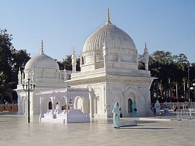 தலையாய தர்மம்!