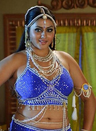 மோகினியைக் கவர்ந்த மச்சான்கள்!