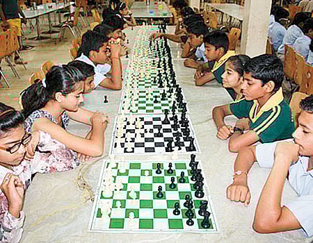 செஸ் விளையாட்டு: கேலிக் கூத்தாக்காமல் தடுக்குமா அரசு?