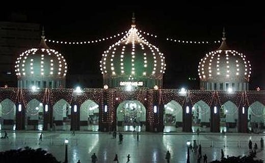 ரம்ஜான் திருநாளை முன்னிட்டு 4 நாட்கள் விடுமுறை: பாகிஸ்தான் அரசு அறிவிப்பு