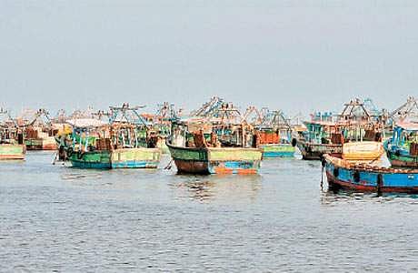 தமிழக மீனவர்கள் 11 பேர் இலங்கையில் கைது!