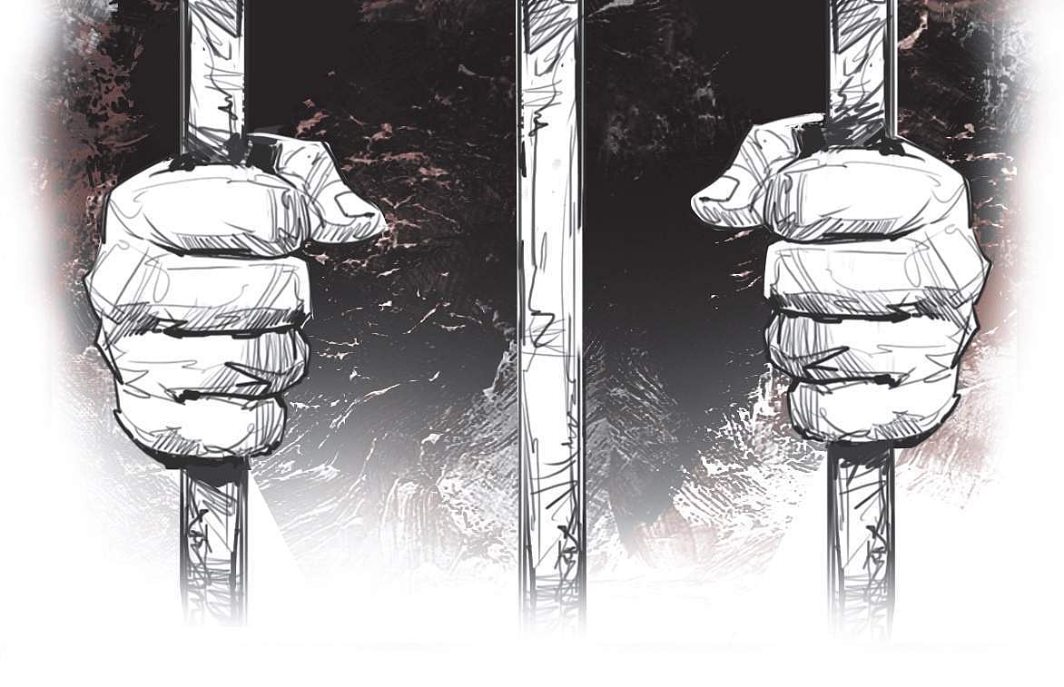 யாருக்காக... இது யாருக்காக? தமிழக சிறைத்துறையில் வெட்டியாய் கொட்டிக் கிடக்கும் 9 கோடி ரூபாய் இழப்பீட்டு நிதி?!