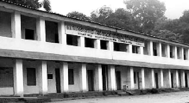 கேரளத்தில் தமிழர் குழந்தைகள் கல்வி கற்பதில் சிக்கல்: தீர்வு காணுமா தமிழக அரசு?